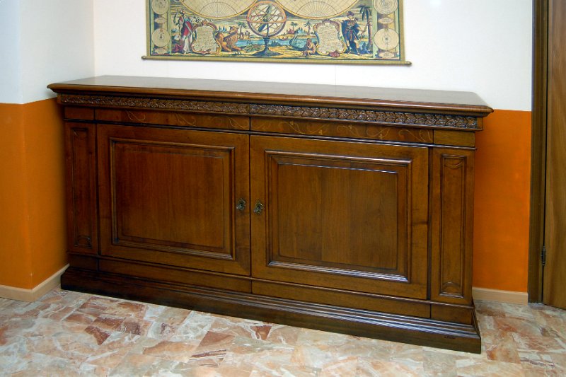 Credenze ed argentiere classiche paoletti arredamenti frascati Vetrine classiche le fablier