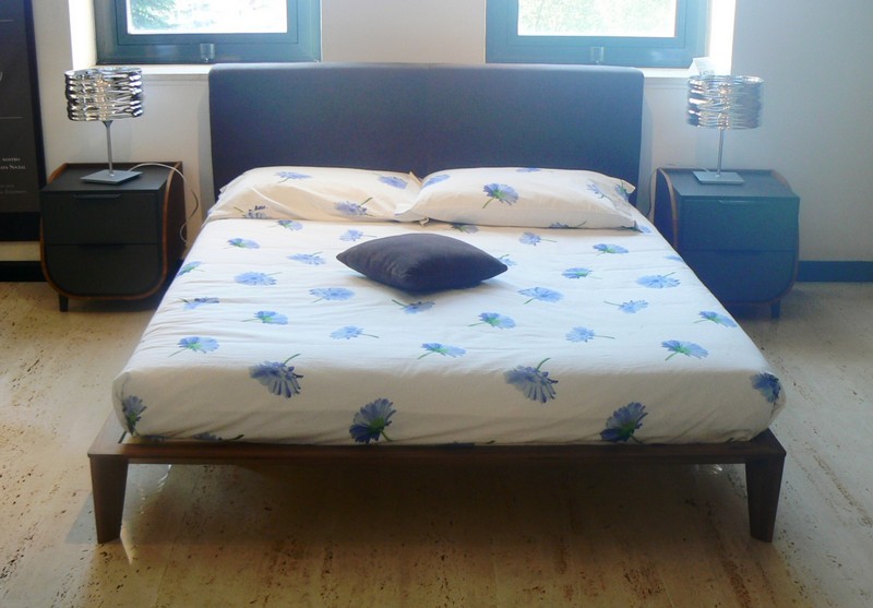 Letto singolo con testata colorata Picasso